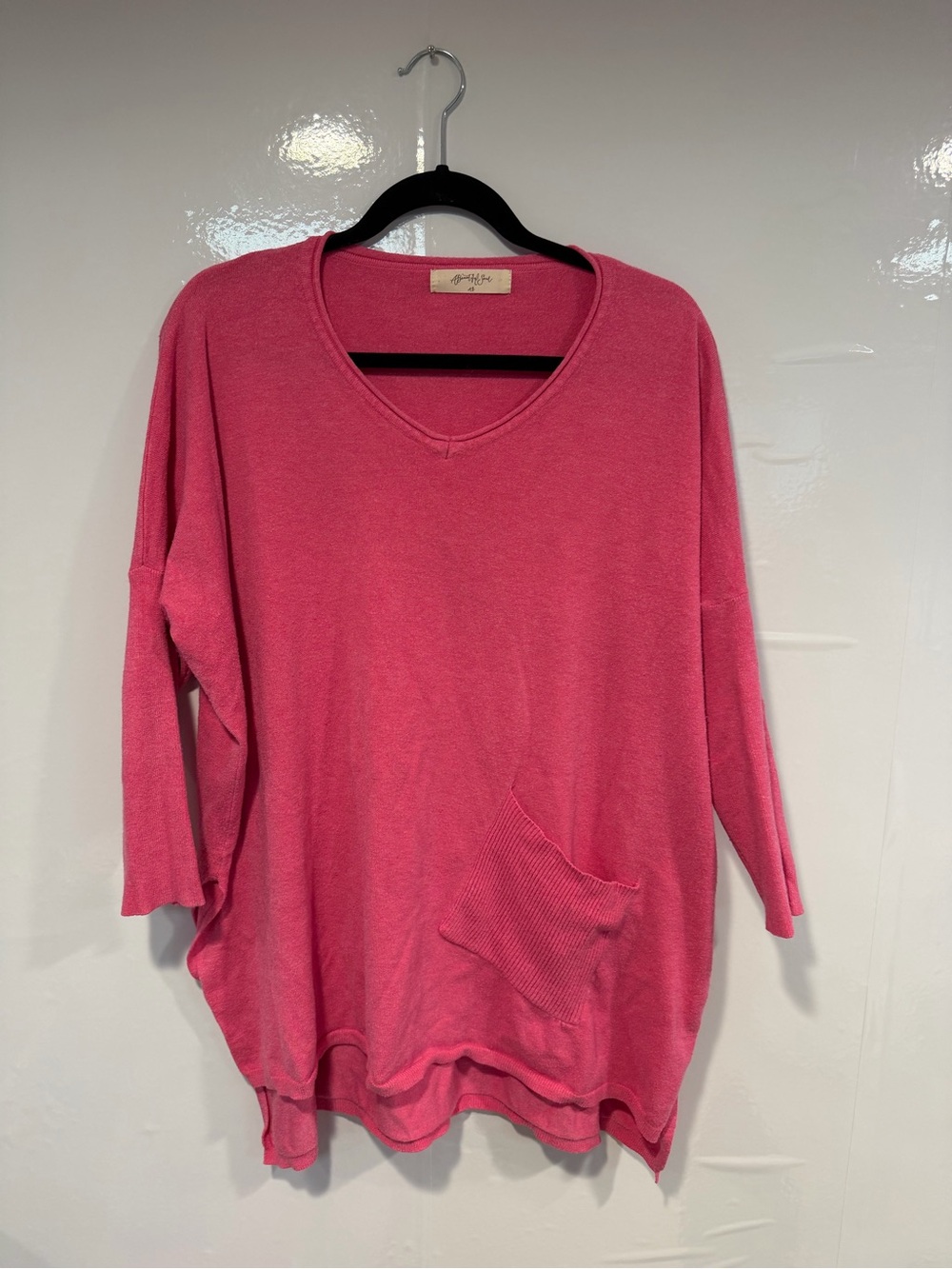 A Beautiful Soul Arula Pink V-Neck Knit Pullover Sweater Top